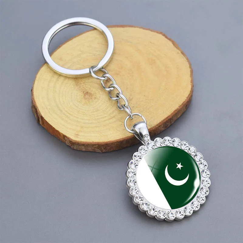 Pakistan Flag Keychain Pakistani Flag Crystal Ball Glass Cabochon Key Chain National Flag Car Key Chain Rings Christmas Gift