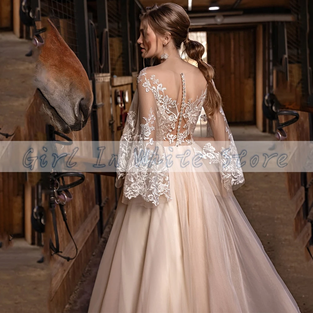 Abito da sposa elegante con maniche svasate O-Collo A-Line Applicazioni in pizzo Abito da sposa personalizzato Abito da sposa Abiti da sposa