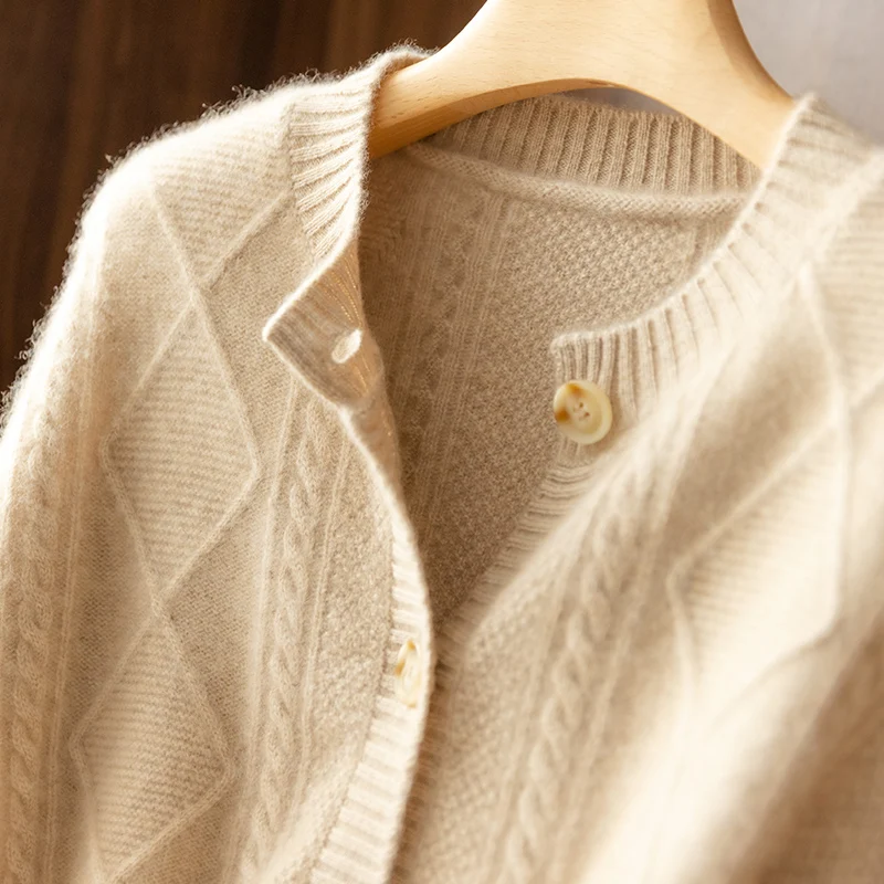 2021 autumn/winter new cashmere sweater Women's round neck cardigan sweater coat twist loose large size knit 100% wool