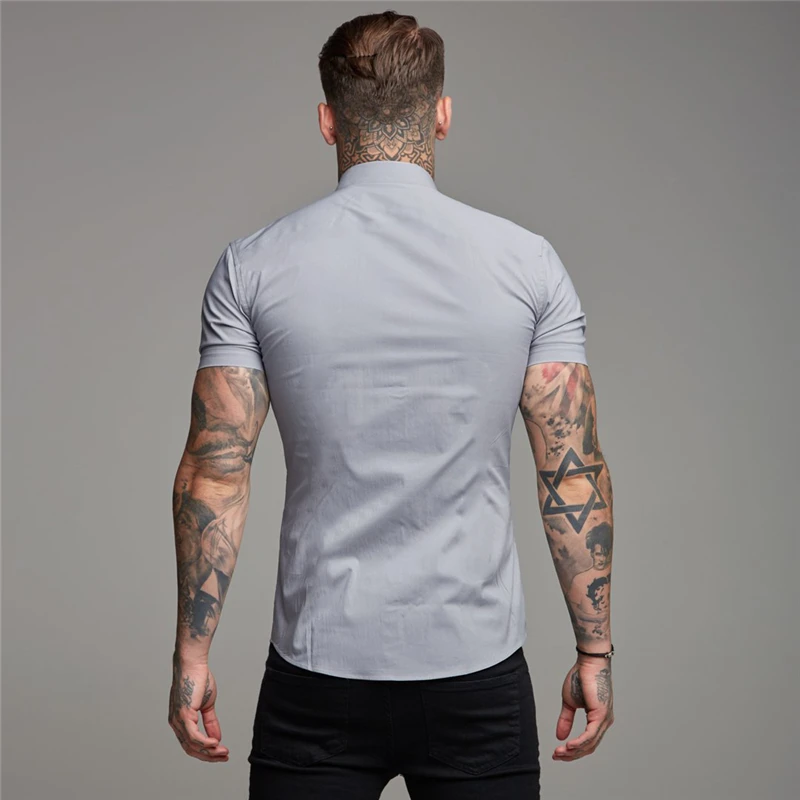 New Mens Spring Summer Brand Sports Cool Casual Fashion Breathable Fitness Clothing Turn-down Collar Short Sleeve Shirts