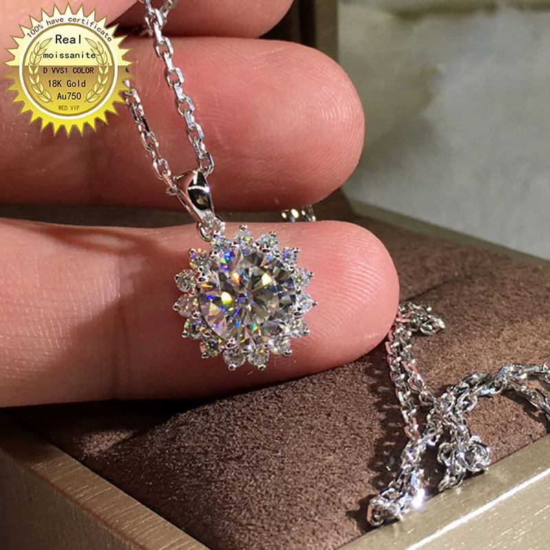 

Solid Au750 18K gold Necklace 1ct moissanite Diamond DVVS color With national certificate 006