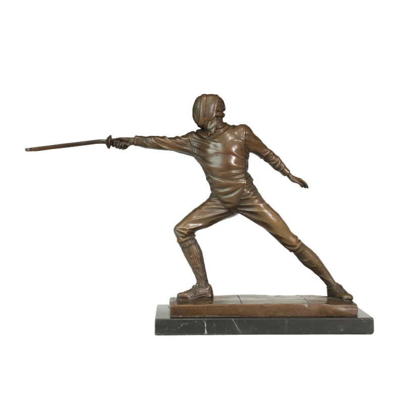 Bronze Fencing Statues Western Fencer Copper Sculpture Modern Art Swordsman Bronze Figurine for Club Decoration