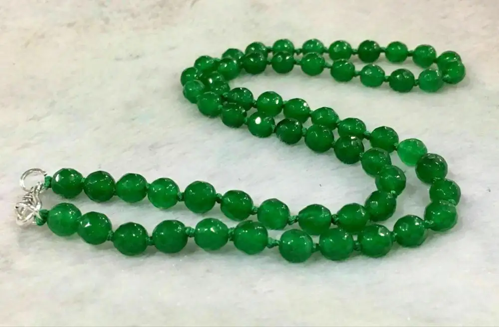 

Fine 8mm Green Emerald Faceted Round Gemstone Beads Necklace