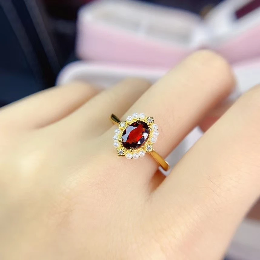 

KJJEAXCMY fine jewelry S925 sterling silver inlaid natural gemstone Garnet elegant ring Girl Gift Birthday Party Wedding New Yea