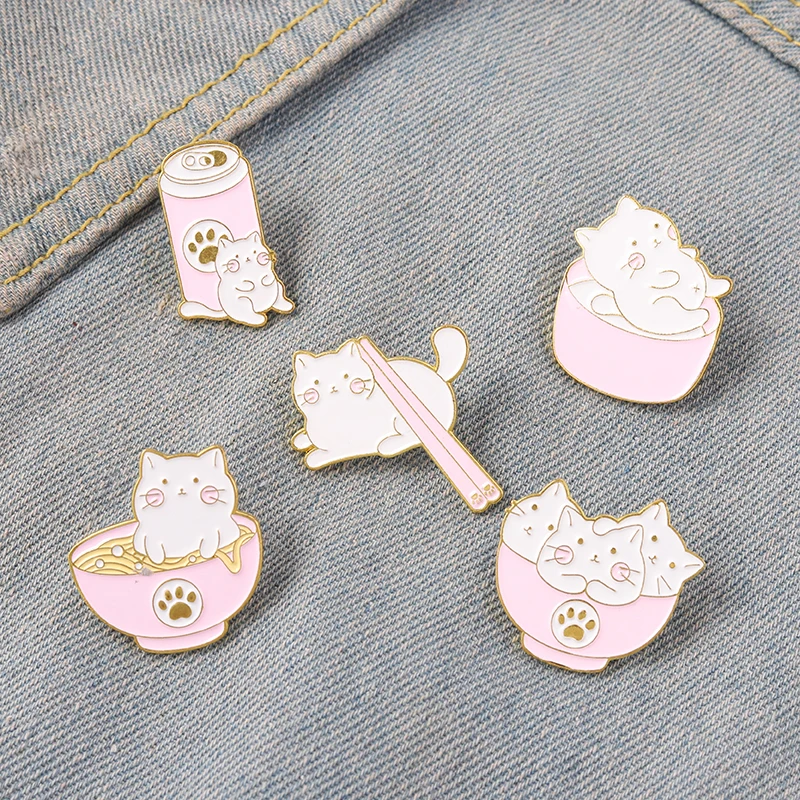 Cat and Food Enamel Pin Pink Can Chopsticks Noodle Bowl Brooche Metal Badge Bag Pins Up Jewelry Gift for Cat Lover Drop Shipping