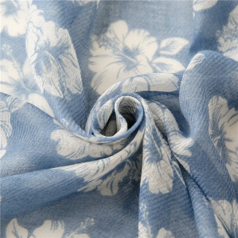 2024 Fashion Sky Blue Penoy Floral Tassel Viscose Shawl Scarf Lady Print Soft Wrap Pashmina Stole Bufandas Muslim Hijab 180*90Cm