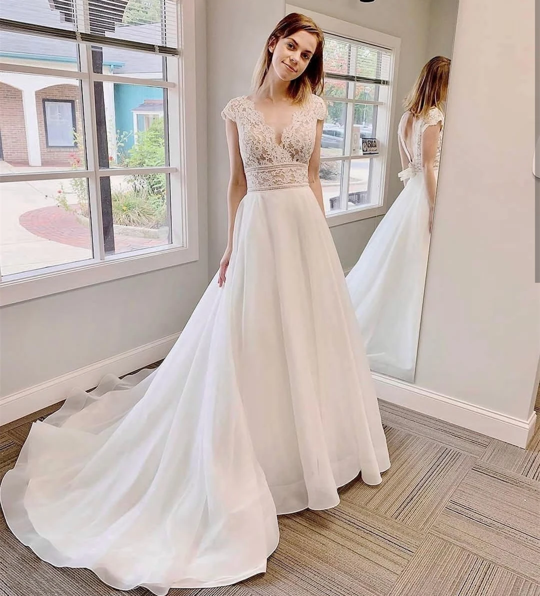 Abito da sposa bohémien scollo a v manica corta Appliques di pizzo Chiffon Sweep Train Boho Sexy schiena bassa civile per donna donna affascinante