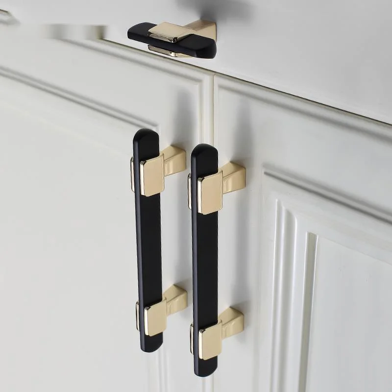 

European Simple Black Kitchen Cabinet Door Handles Gold Zinc Alloy Drawer Pulls Fashion Long Furniture Handle Hardware