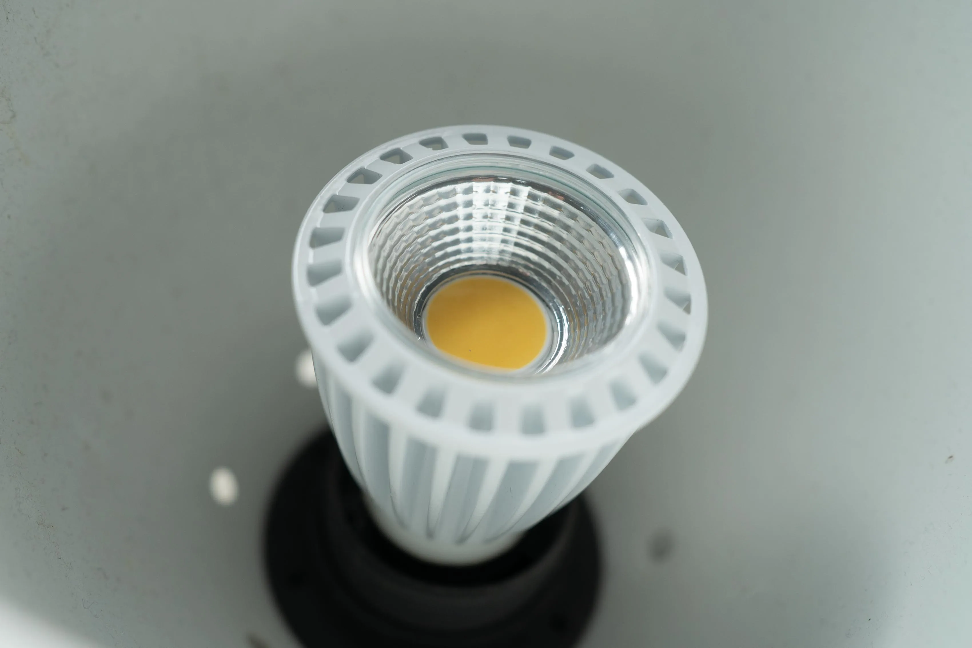 High CRI Ra 95+ E27 7W COB LED Bulbs LED Lamp Spotlight Downlight AC85V-265V Daylight White 5000K for Living Room Kitchen Office