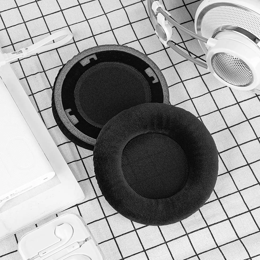 وسادات أذن بديلة من القطيفة المريحة لسماعات AKG K701، K702، Q701، Q702، K601، K612، K712، وسادات أذن لسماعات الرأس