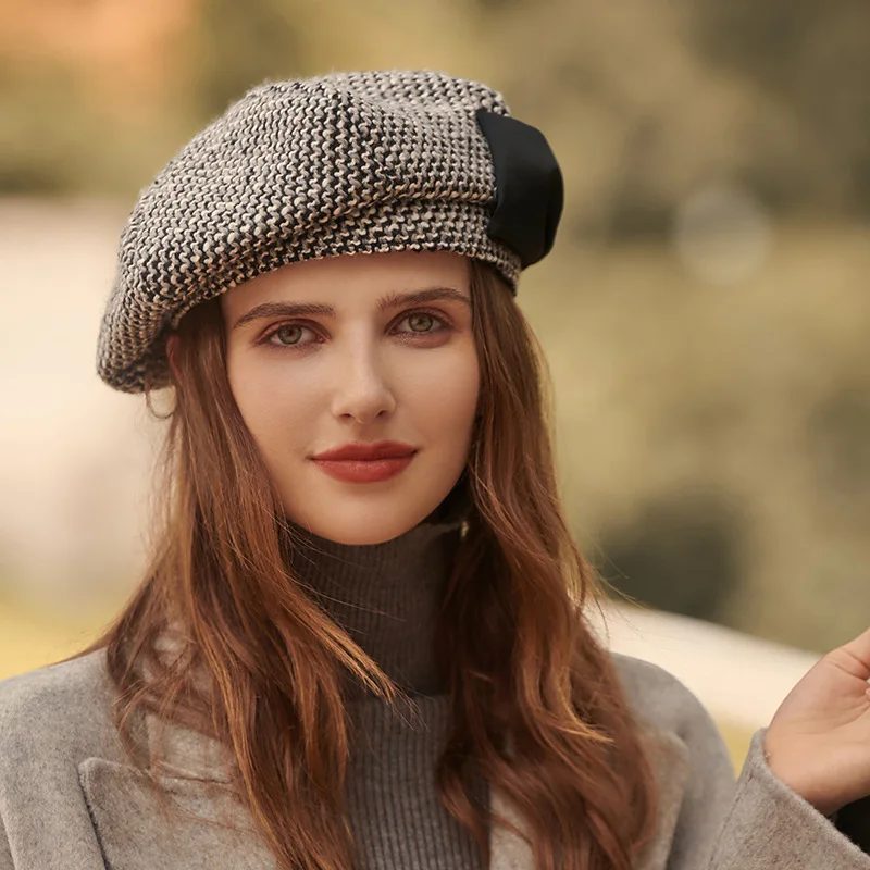 

Autumn and Winter Bowknot Beret Women's Classic Little Fragrance Lady Painter Hat Shade Literary Retro Hat