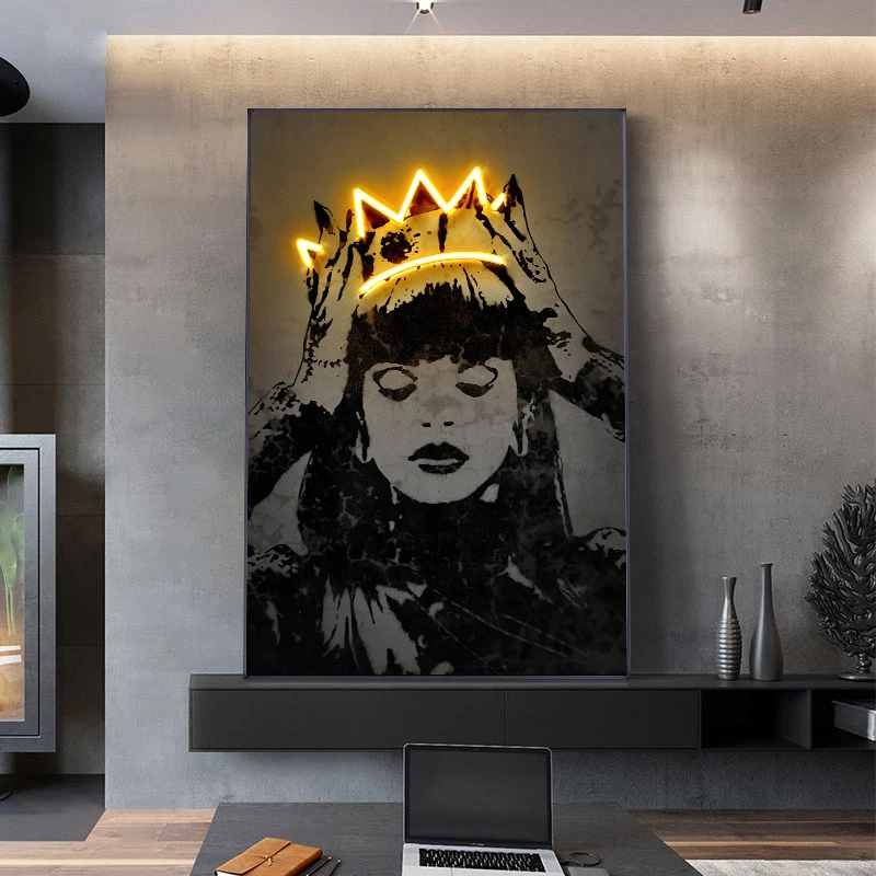 

Girl Wearing Crown Canvas Interior Paintings Prints Nordic Modern Aesthetic Black Wall Posters Pictures Living Room Decoration