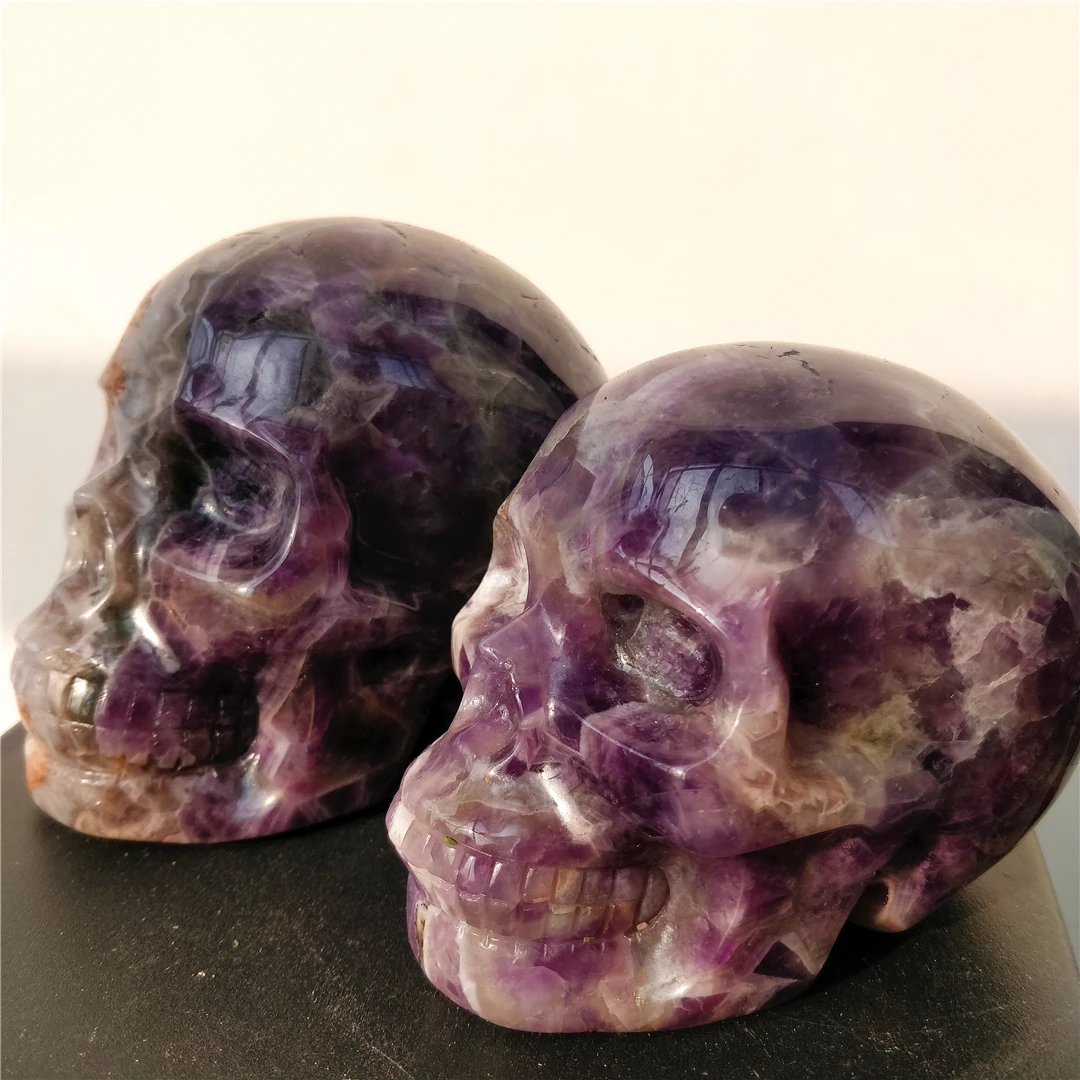 Approximate 1KG Natural Dream Amethyst Skull Hand Carved Crystal Crafts Witchcraft Stone Ornaments