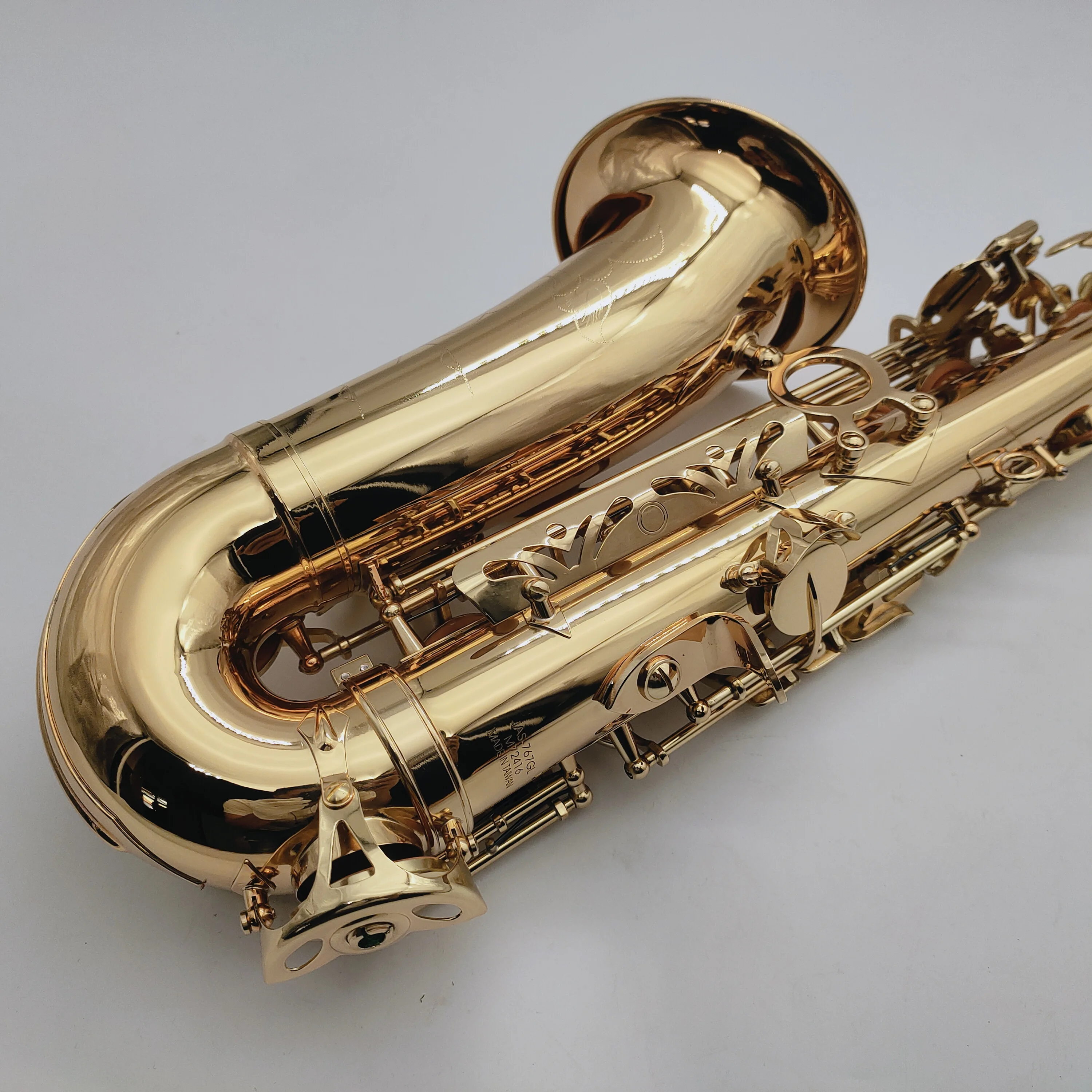 JupClaJAS-767GL Alto Mib Tune Saxophone Nouvelle Arrivée Laiton Or Laque Musique TingE-flat Sax Avec Étui Accessoires