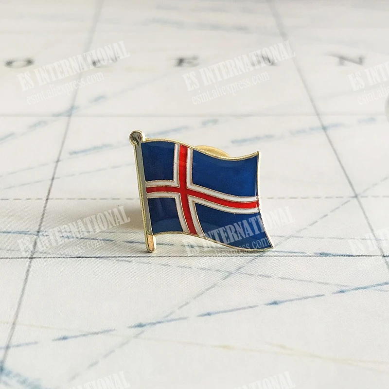 Iceland National Flag Lapel Pins Crystal Epoxy Metal Enamel Badge Paint Brooch Souvenir Suit  Personality  Commemorative  Gifts