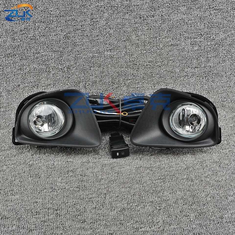 ZUK Front Bumper Fog Light Set For MAZDA 2 Demio M2 DE 2007 2008 2009 Reflector Lamp Foglight Foglamp Kit With Wire Harness