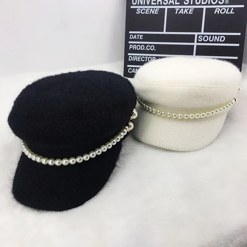 New Warm White winter caps women newsboy caps female pearl Band Fur Hat Black military caps vintage flat top thick warm hats