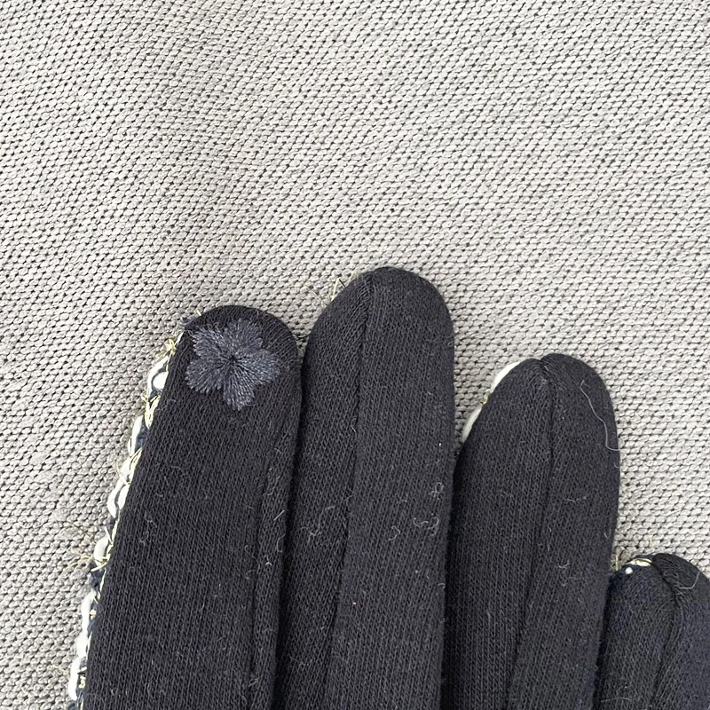 Guantes de invierno para mujer, manoplas cálidas de terciopelo grueso con pantalla táctil y flores de Cachemira, guantes de invierno para mujer