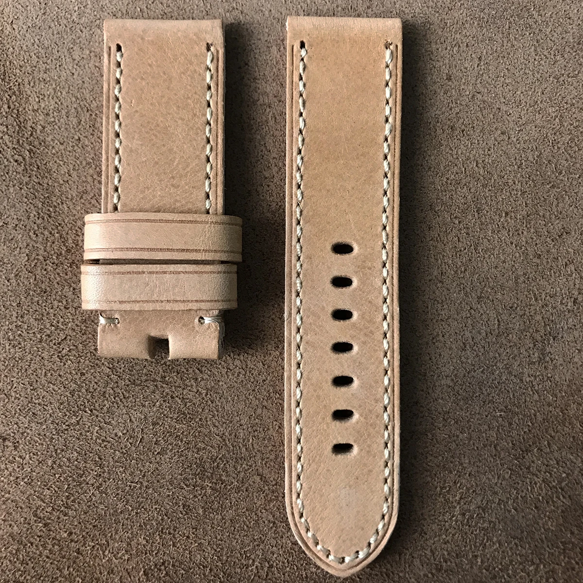 Handmade khaki Leather Watch Band Wrist Strap 26mm Smart Watch Strap Watches Accessories Universal replacement strap