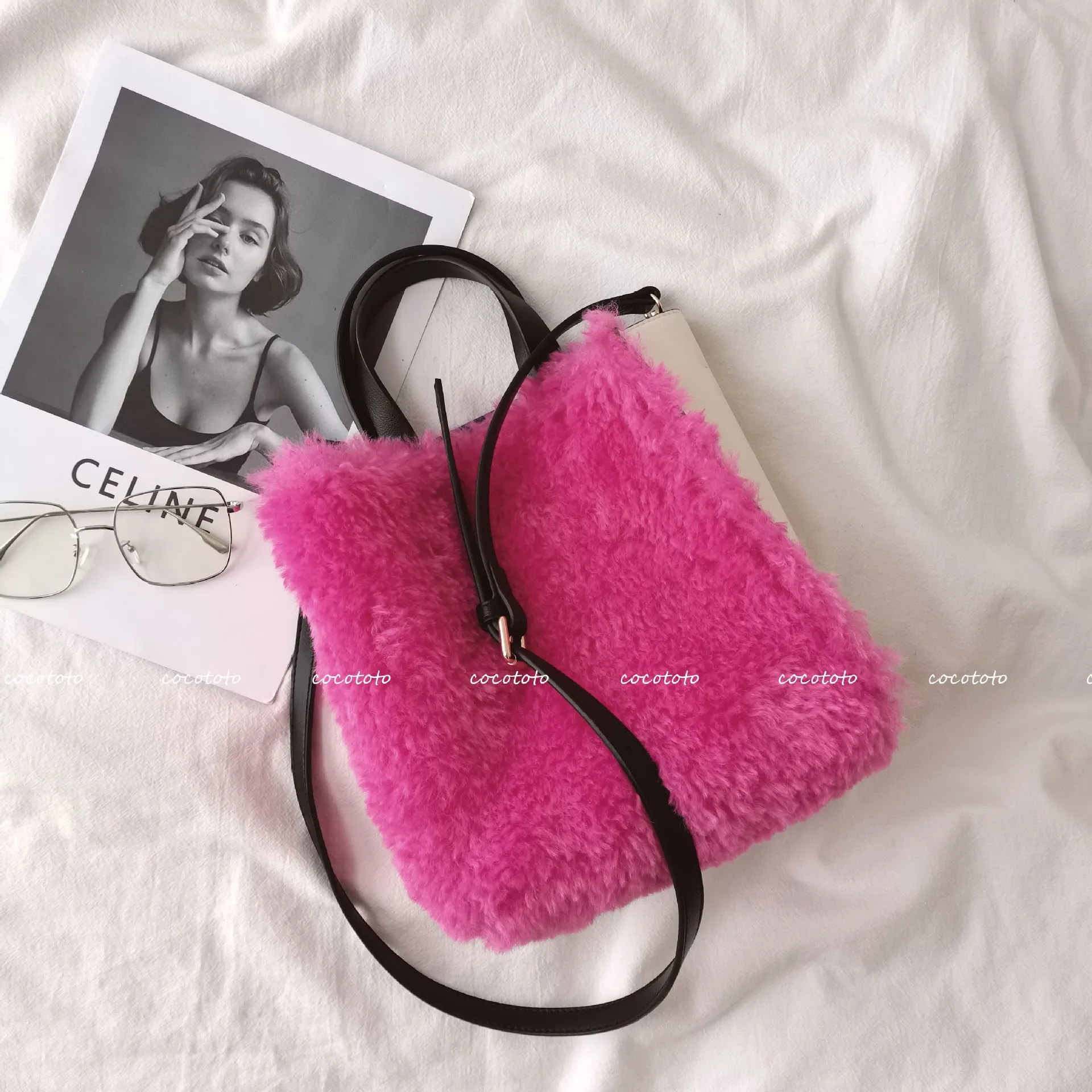 Fashion Plush Chain Women Shoulder Bags Designer Candy Female Crossbody Bags Luxury Fur Crossbody Bag Small Flap Lady Purse