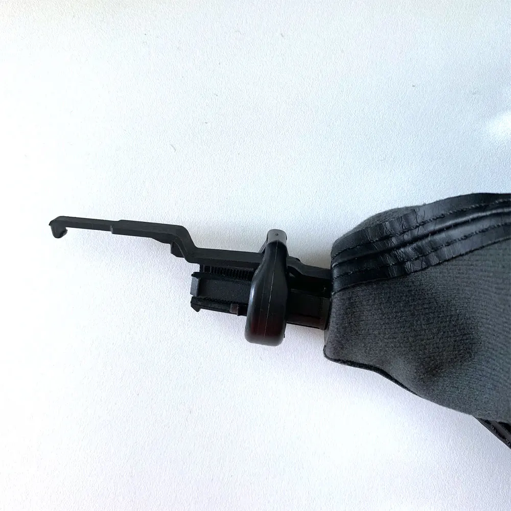 For Buick Excelle GT/XT Opel Vauxhall Astra 55565904 Manual Gear Shift Knob Head Handball Cover Lever Stick