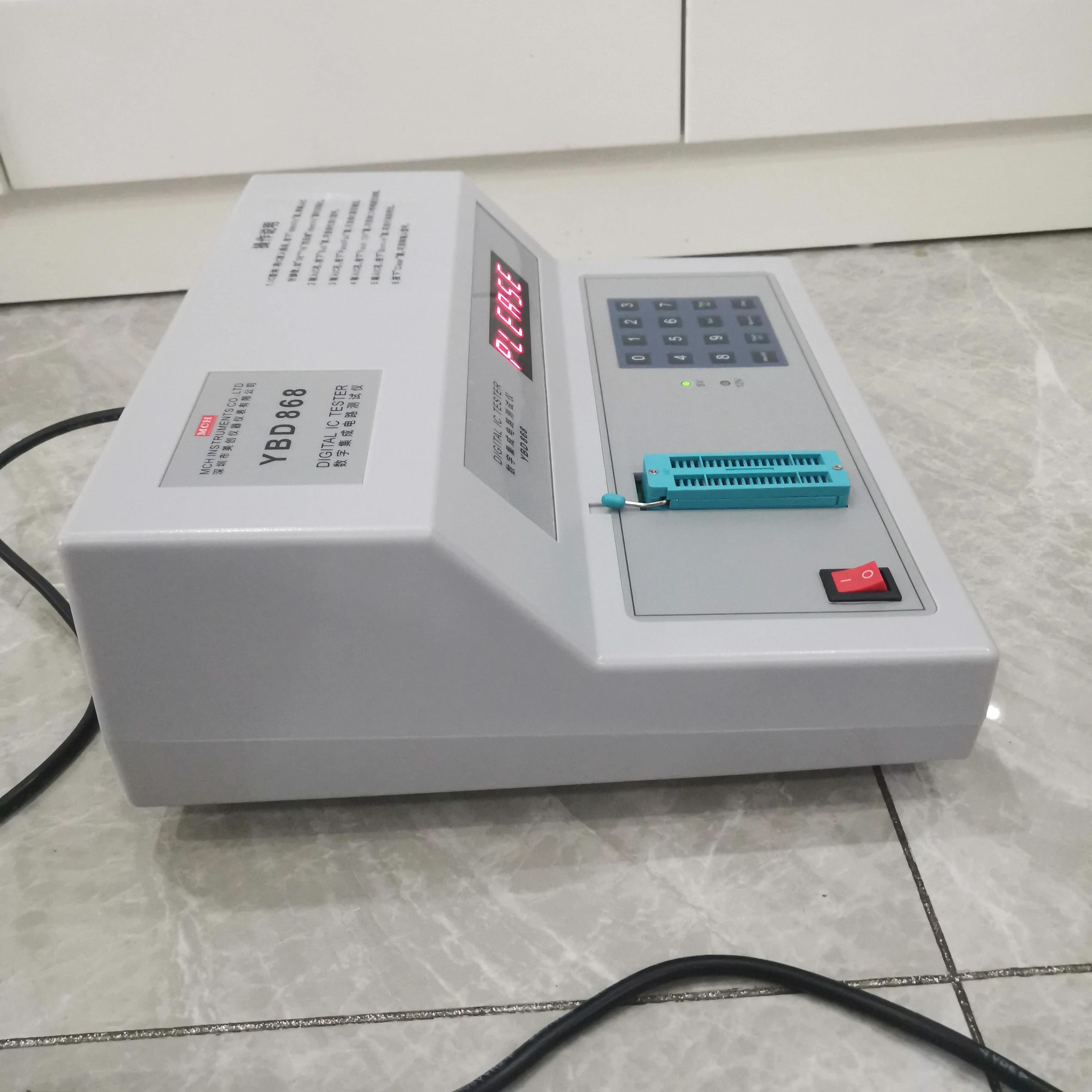 Digital IC Tester YBD868 Integrated Circuit Tester 110V/220V