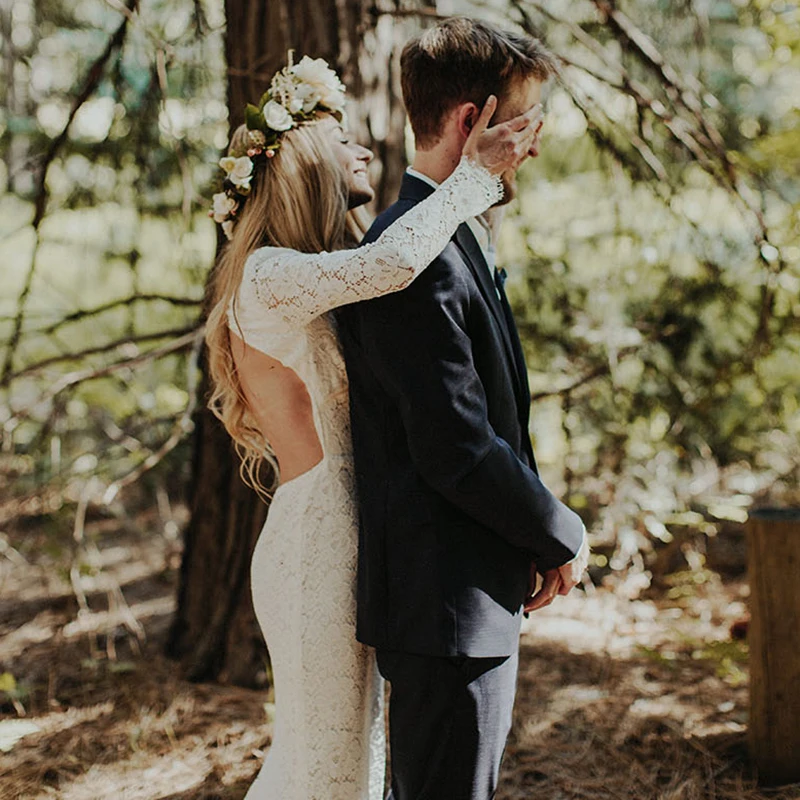 Vestido de novia de manga larga de encaje, traje de novia con diseño de sirena, calado rústico, espalda abierta, cuello de murciélago, fotografía