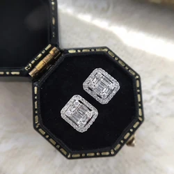 Huitan Geometric Stud Earrings Women Daily Wear Party Shiny Cubic Zirconia Ear Piercing Accessories Fashion Contracted Jewelry