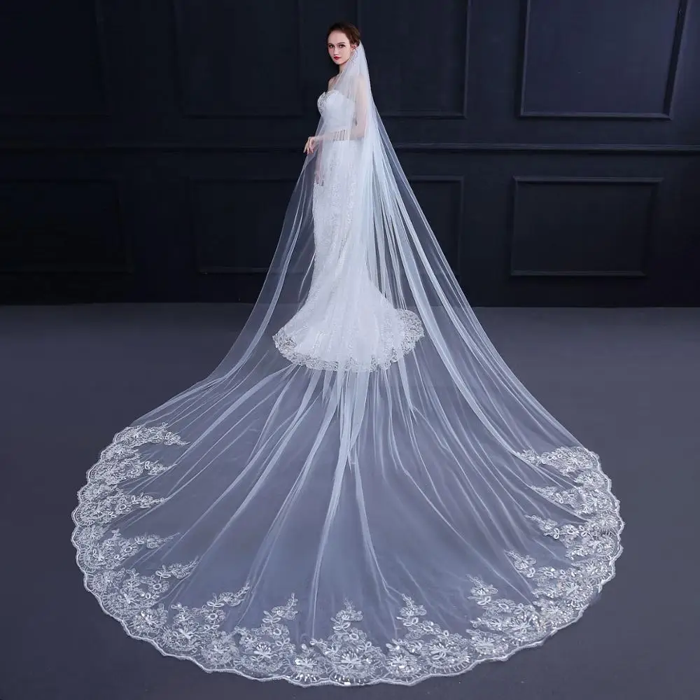 Fashion Kant Applicaties Wit Ivoor Kathedraal Bruiloft Sluiers Lange Kant Bridal Veil Met Kam Bruiloft Accessoires Goedkope Veils