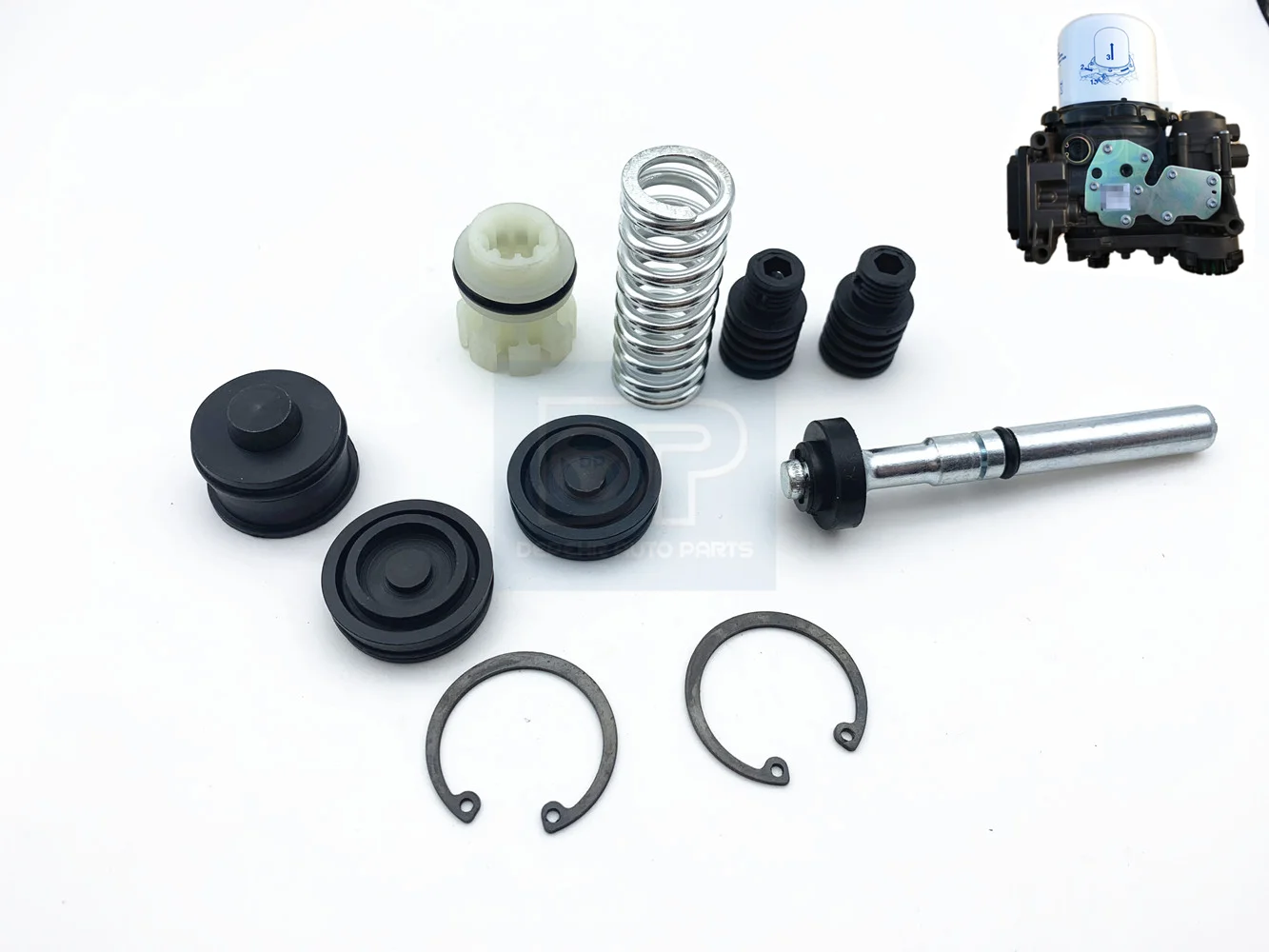Um conjunto de kits de reparo 21583806 K 035697 K50 EKKB.63.26A para o secador de ar K do APU do caminhão de Volv FH FM 148329 K50 22358797