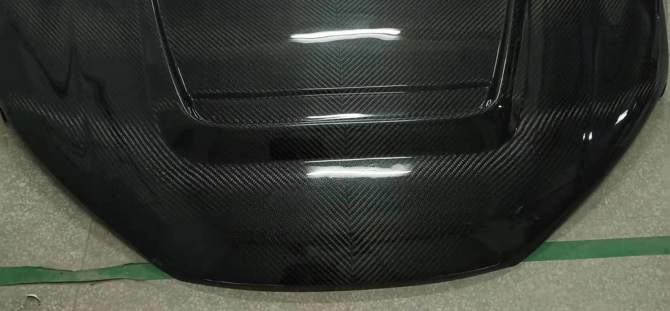 Carbon Fiber Front Hood Lid Bonnet Fit for Audi R8 2007-2015