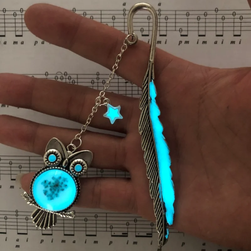 

Luminous Feather Owl Bookmark Ancient Silver Alloy Fluorescent Jewelry DIY Scrapbook Notebook Book Mark Page Folder Stationery