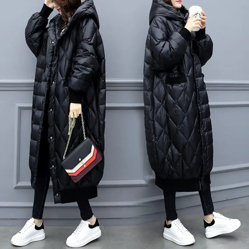 

Extra Long Section Glossy Down Cotton Coat 2020 New Large Size Parka Mujer Loose Black Cotton Jacket Lady Winter Overcoat f2517