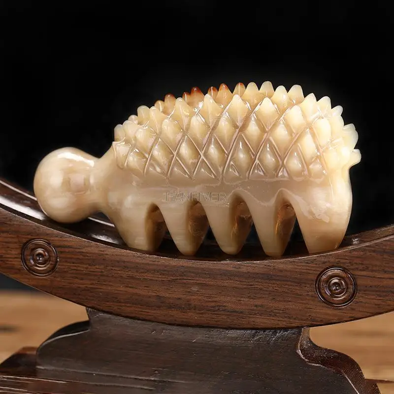 Thicken African Horn Massage Comb Hedgehog Shape Multifunctional Scalp Acupuncture Massager Face Lifting Beauty Gouache Scraper