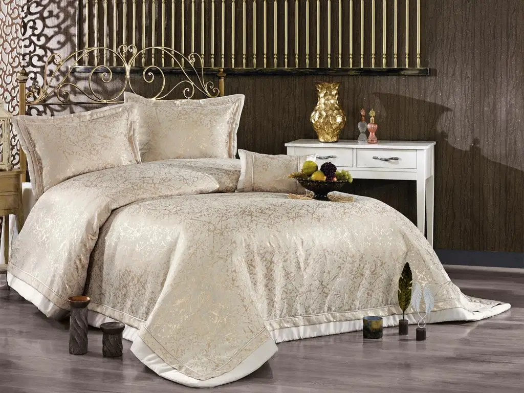 Viola Double Bed Cover Set Ecru