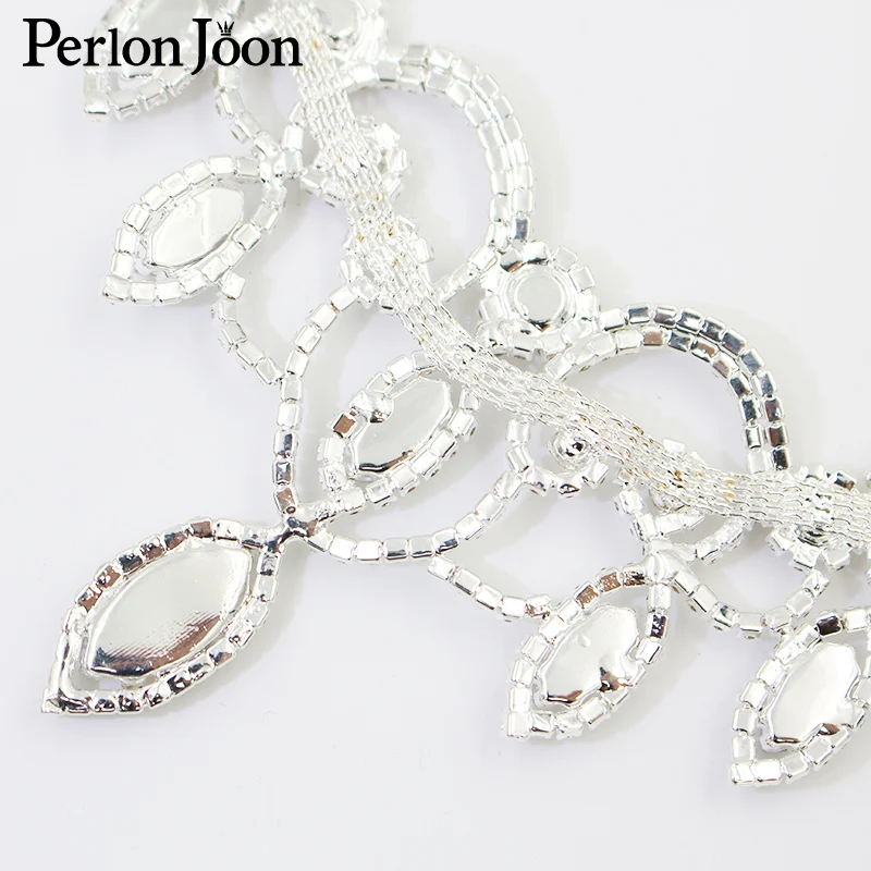 1PCS Glittering U-shaped crystal rhinestone applique glass pendant sewn on the bridal headwear decoration accessory YL026