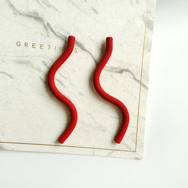 South Korean women earrings bending irregular shape earrings contracted geometric delicate earrings earrings for women