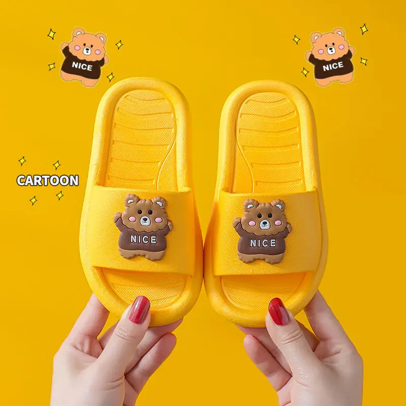 Bär und Kaninchen Cartoon Kinder Hausschuhe Mädchen Junge Sommer Home Bad Schuhe Komfort Nicht-Slip Kinder Hausschuhe Licht Innen schuhe