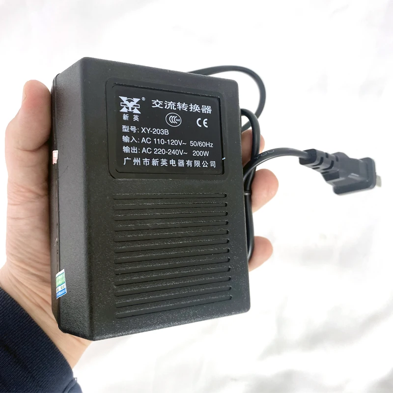 محول جهد كهربي 110 فولت إلى 220 فولت محول محول خفض محول جهد كهربي السفر ومحول الأجهزة المنزلية