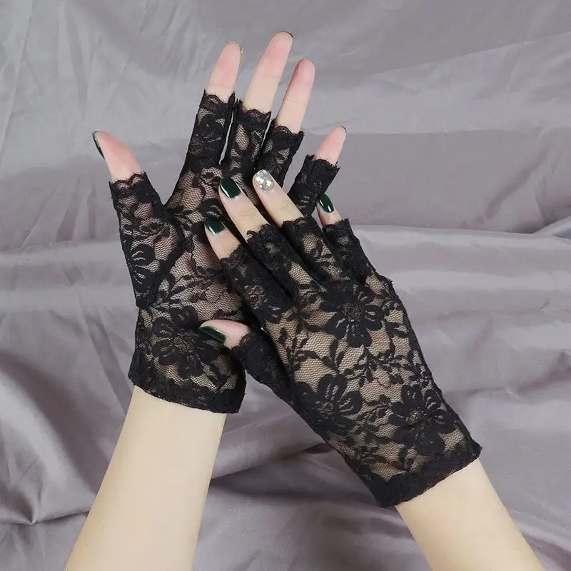 Fashion Sexy Summer Female Half Finger Sunscreen Short Lace Gloves Women Driving Flower Pattern Fingerless Sun Gloves