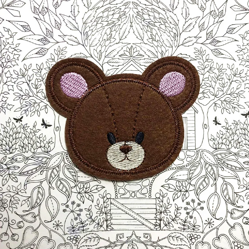 coffee bear Animal Embroidered Patches costume patch DIY Clothing Iron on sticker bags hats shoes headwear accessories