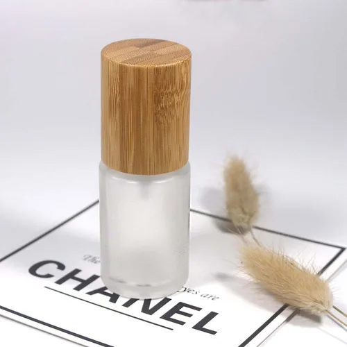 대나무 커버가 있는 강화 유리 병, 스프레이 로션 펌프가 있는 화장품 용기, 30ml 