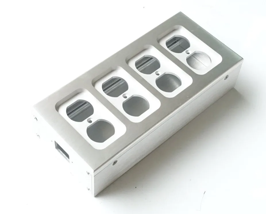 

Hot sale Full aluminum HIFI EU power case 4 / 6 / 8 outlet European standard power socket chassis