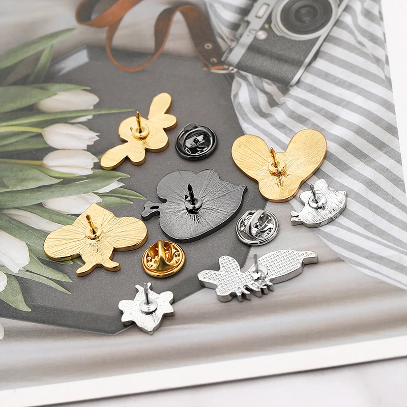 Animal Bee Honeybee Enamel Pins Collection Backpack Badges Cartoon Honey Bee Brooches Clothes Lapel Pin Jewelry Gifts For Kids