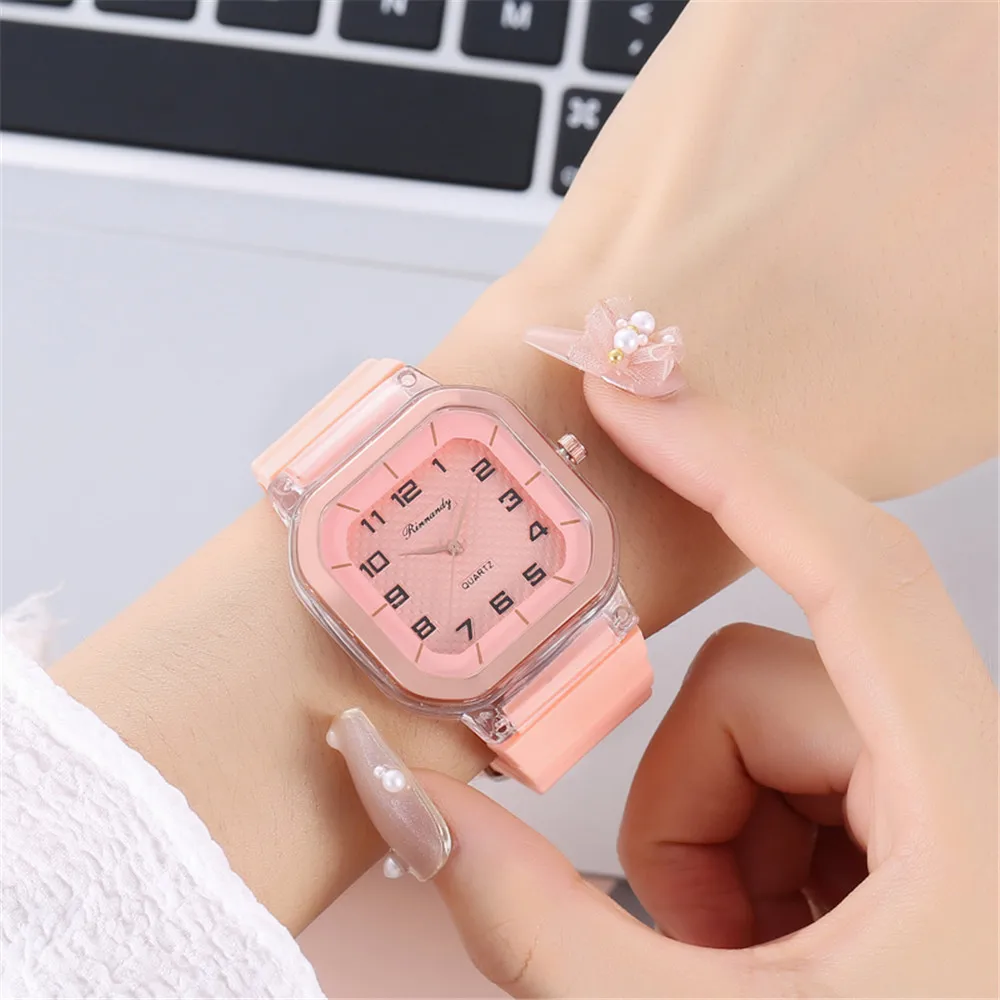 Luxury Fashion Square Women Watches Brand Number Dial Ladies Quartz Wristwatches Leisure sport Style Female Silicone Clock