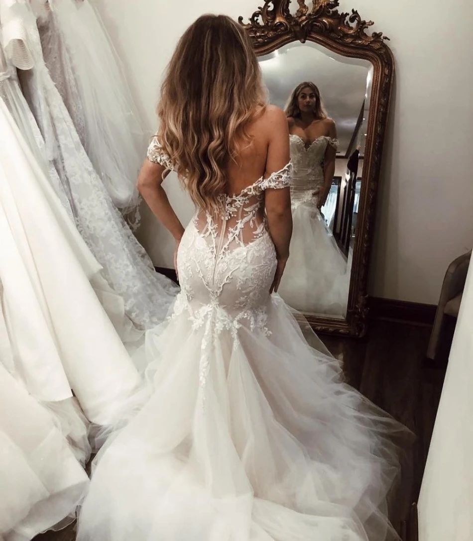 2020 Sexy Open Back Vintage Lace Wedding Dress Mermaid Off the Shoulder Illusion Applique Tulle Court Train Bridal Dresses