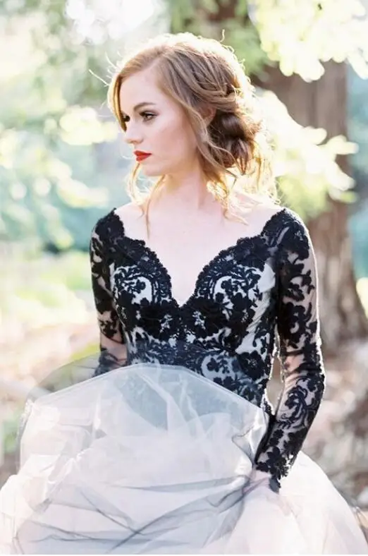 Đen Trắng Váy Áo Có Túi Thanh Lịch Gothic Áo Cưới Nữ Ren Appliques Áo Dây De Mariee 2019 Casamento