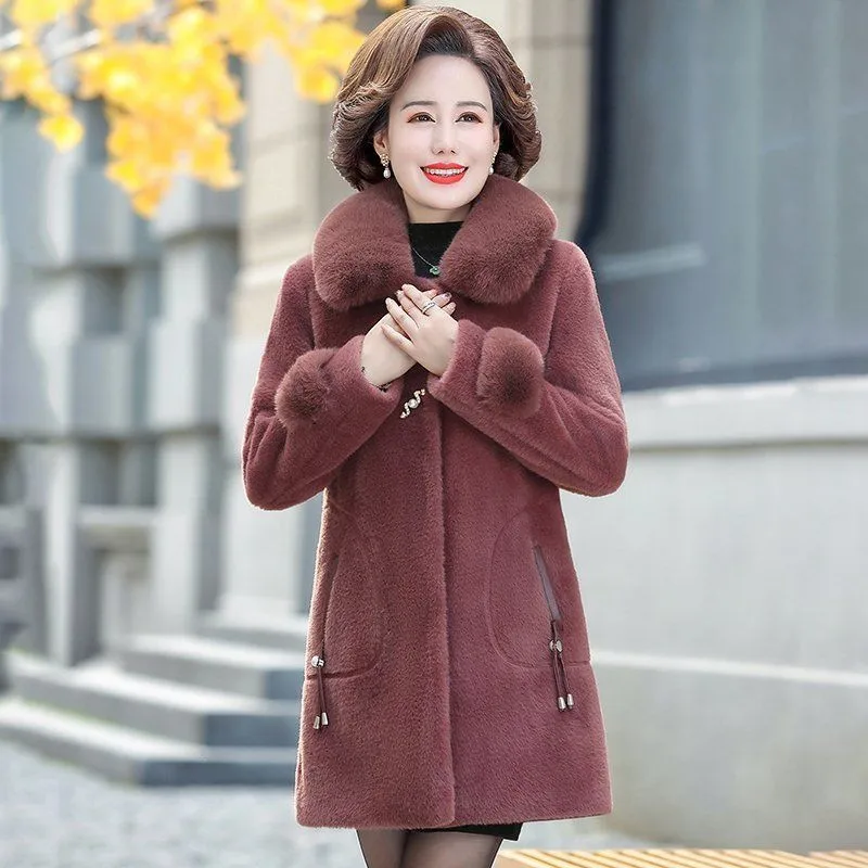 New Women Mink Velvet Cashmere Woolen Coat Winter Thicken Warm Middle Aged Mother Noble Wool Jacket Long Overcoat  2285