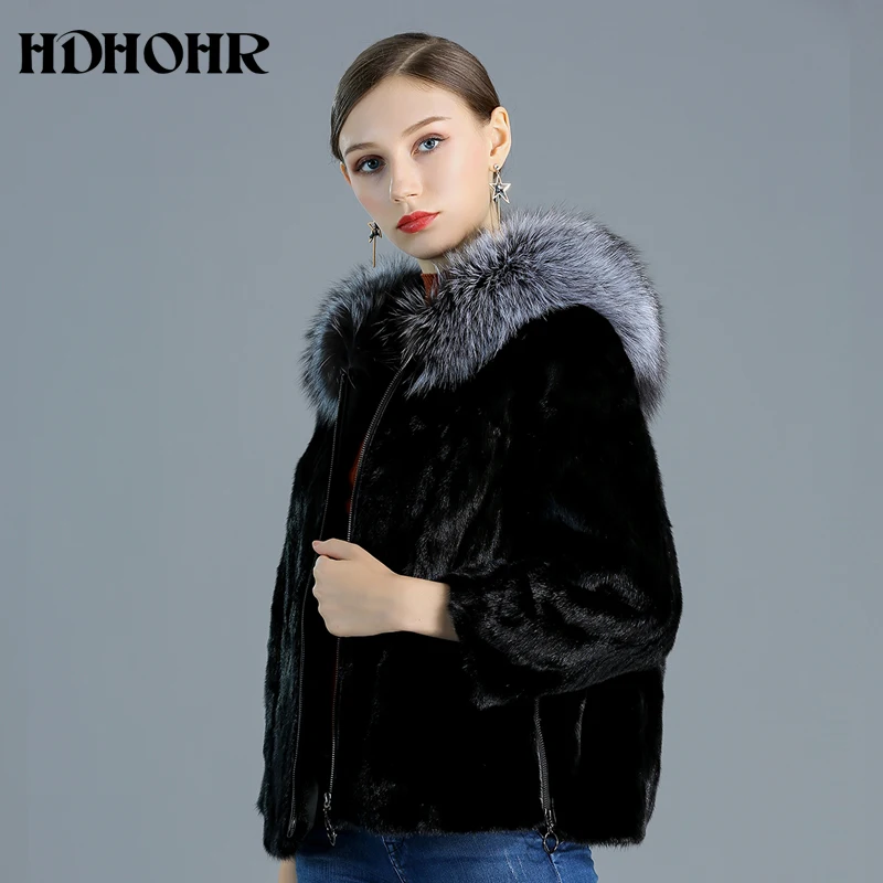 

HDHOHR 2024 New Real Fur Coats Women Fashion Natural Mink Fur Coats With Fox Fur Hood Short Mink Jackets Whole Peel Fur Coat