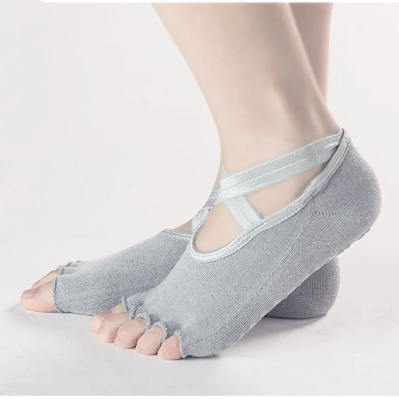 1 pair Women\'s socks fashion brand original design Yoga socks cross dance socks glue dispensing finger exposed five finger socks